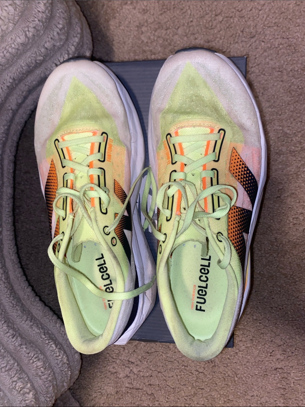 New Balance Fuel Cell Rebel- men’s size 9.5 - Picture 3 of 7